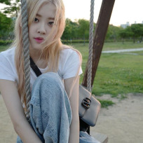 Ilona's avatar